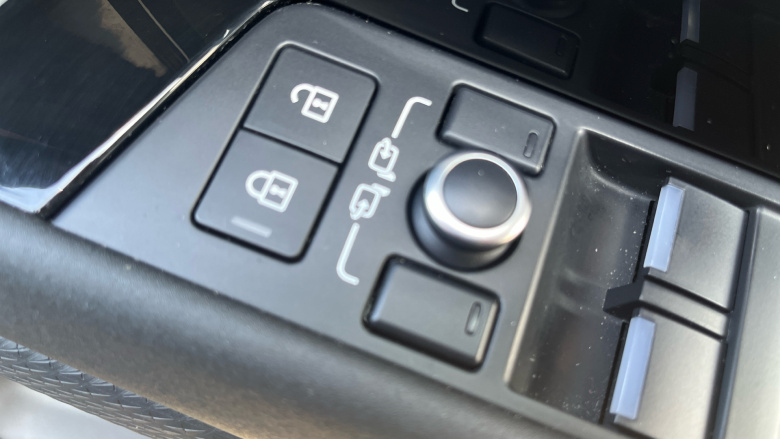 Land Rover Range Rover Evoque 2.0 D165 R-Dynamic S 5dr 2WD Diesel Hatchback